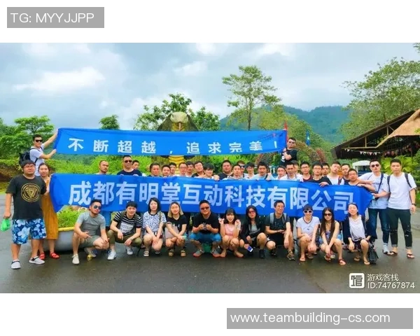 重庆篮球队逆袭之路揭秘世界杯预选赛背后的奋斗与荣耀