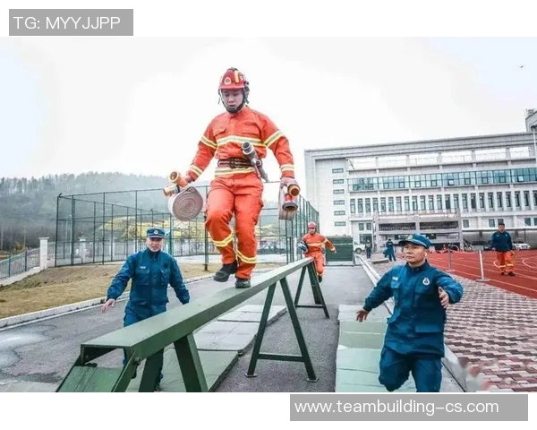 重庆乒乓球队的耐力之道:揭秘训练背后的坚持与拼搏精神 重庆乒乓球队的耐力之道:揭秘训练背后的坚持与拼搏精神