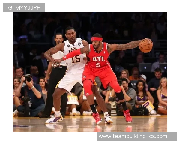 周四302爵士与老鹰激战在即球迷期待精彩对决与精彩表现 周四302爵士与老鹰激战在即球迷期待精彩对决与精彩表现