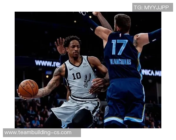 灰熊与马刺的激烈对决分析球员表现与战术解析