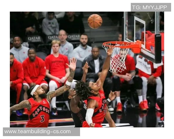 篮网与猛龙季前赛精彩回顾视频全景呈现球员表现与战术分析