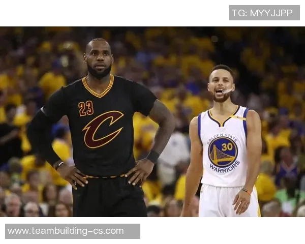 詹姆斯领衔骑士对决勇士全场精彩录像回放与赛后分析